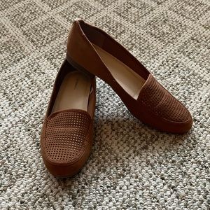 Liz Claiborne brown shoes
